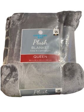 Comfort Bay Plush Blanket - Silver Gray Queen NWT